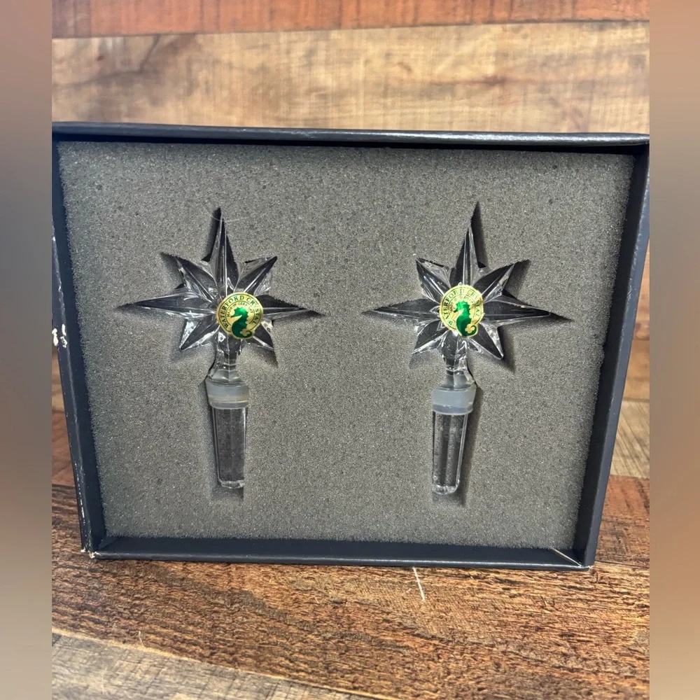 Pair of Waterford Crystal Congratulation Star Wine Bottle Stoppers Gift NIB